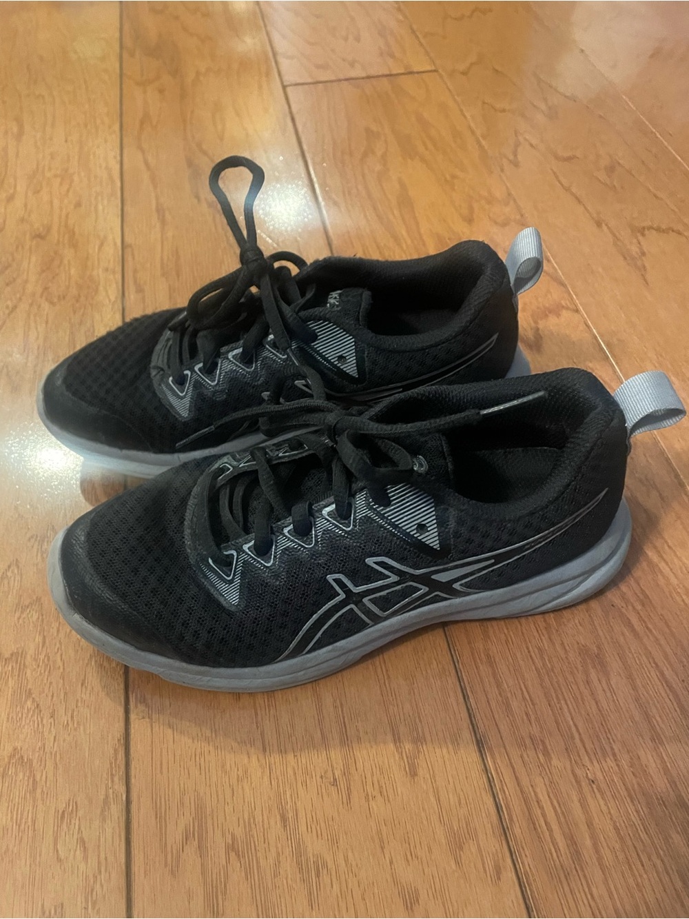 Asics Black and Silver Athletic Shoes